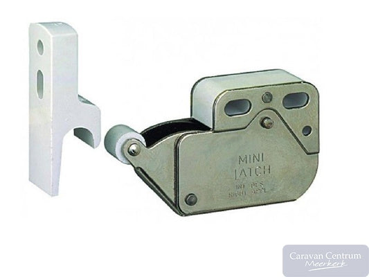 Snapslot mini latch